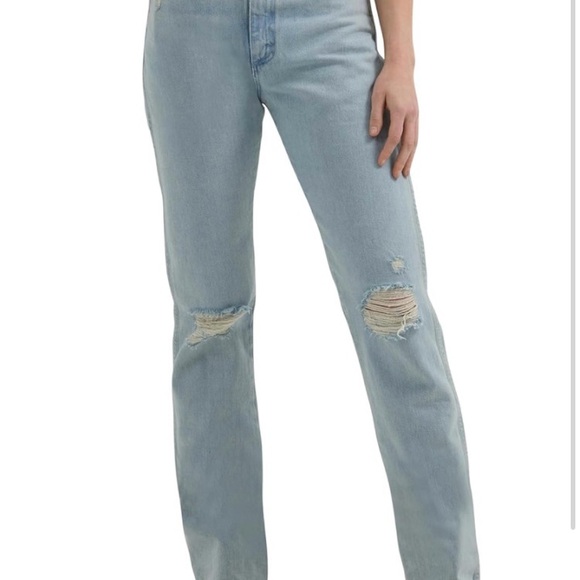 Women Wrangler jeans - Picture 2 of 3